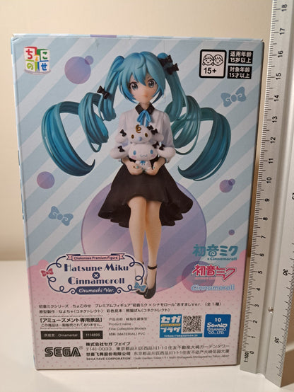 Hatsune Miku x Cinnamoroll Osumashi Ver SEGA Noodle Stopper Vocaloid Figure Seal