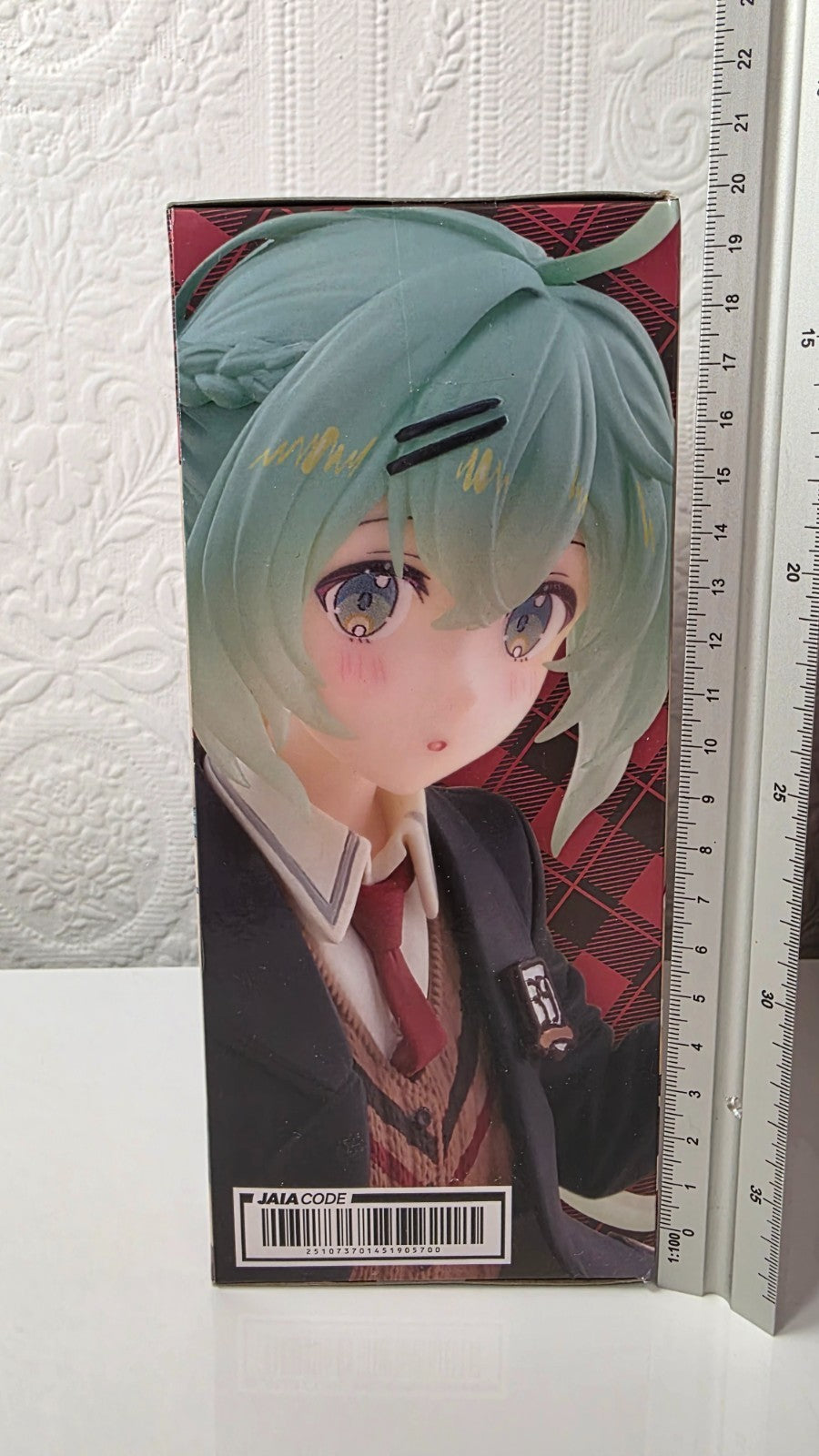 Hatsune Miku Fashion Series Preppy Taito Vocaloid Figure