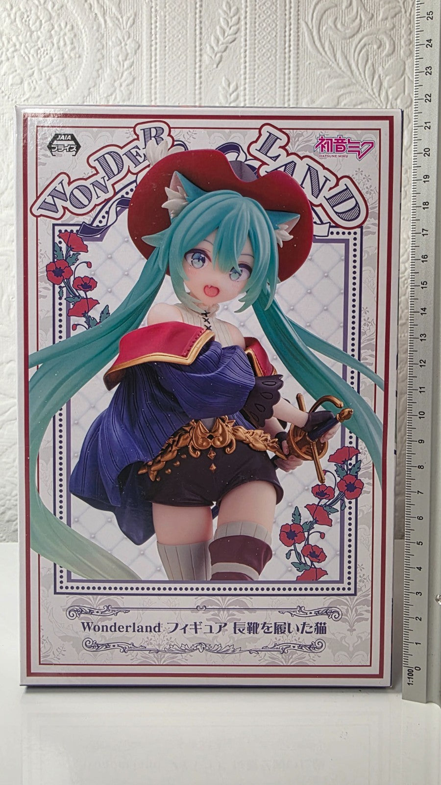 Hatsune Miku Wonderland Puss in Boots Taito Vocaloid Figure