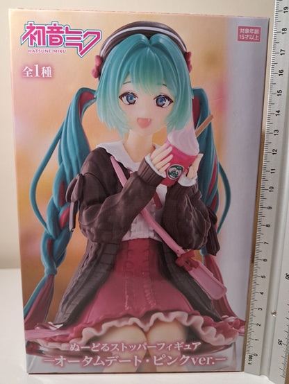 Hatsune Miku Autumn Date Pink Ver FuRyu Vocaloid Figure Sealed