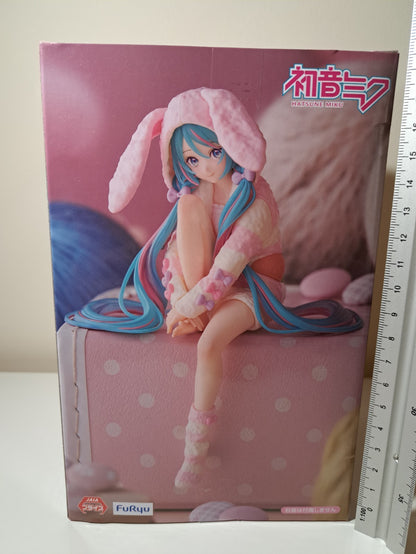 Hatsune Miku Bunny Ear Pajamas FuRyu Vocaloid Figure Sealed