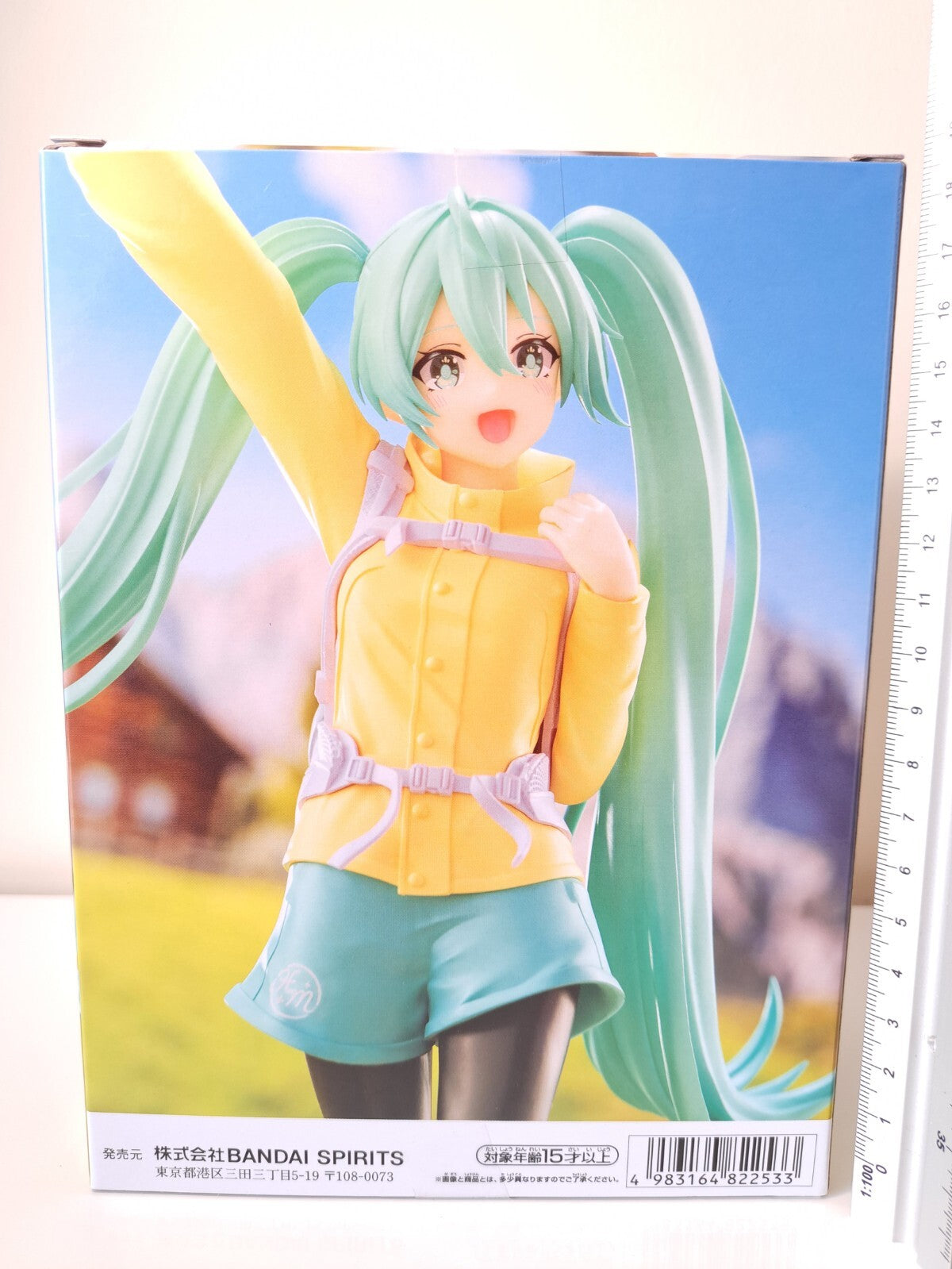 Hatsune Miku Holiday Memories Mountain Climbing Banpresto Vocaloid Figure