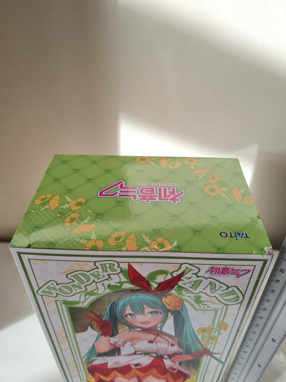 Hatsune Miku Wonderland Thumbelina Taito Vocaloid Figure