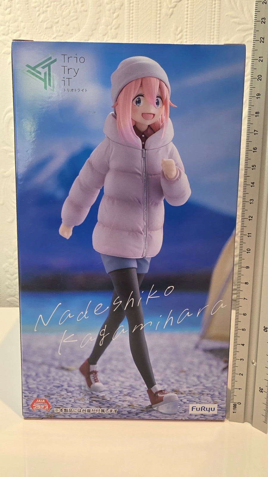 Nadeshiko Kagamihara Trio Try It Yuru Camp FuRyu Figure Laid Back