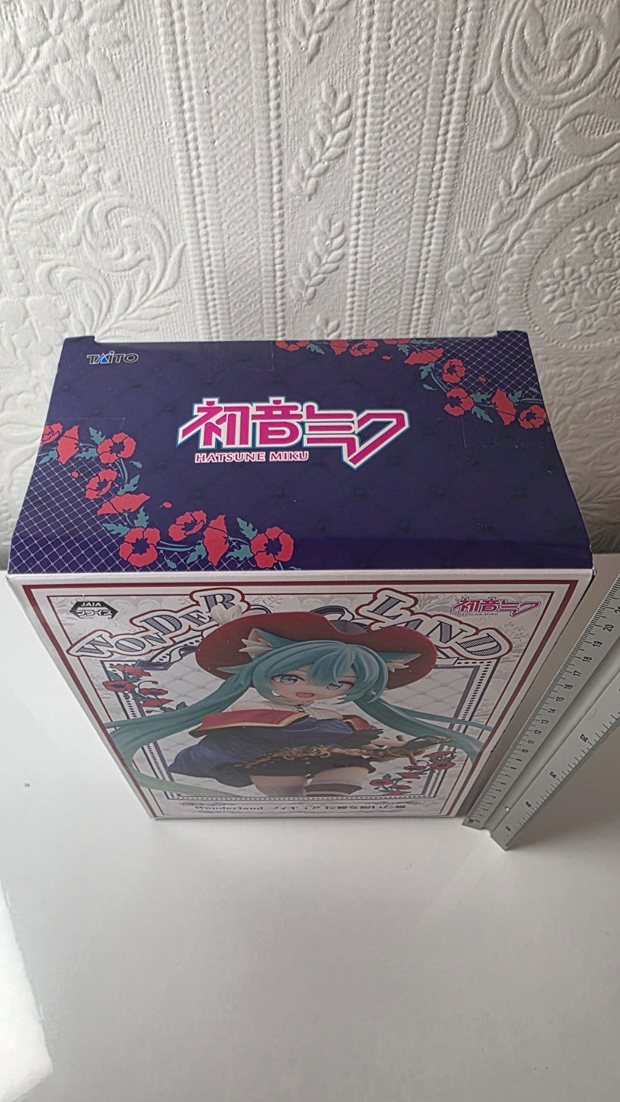 Hatsune Miku Wonderland Puss in Boots Taito Vocaloid Figure