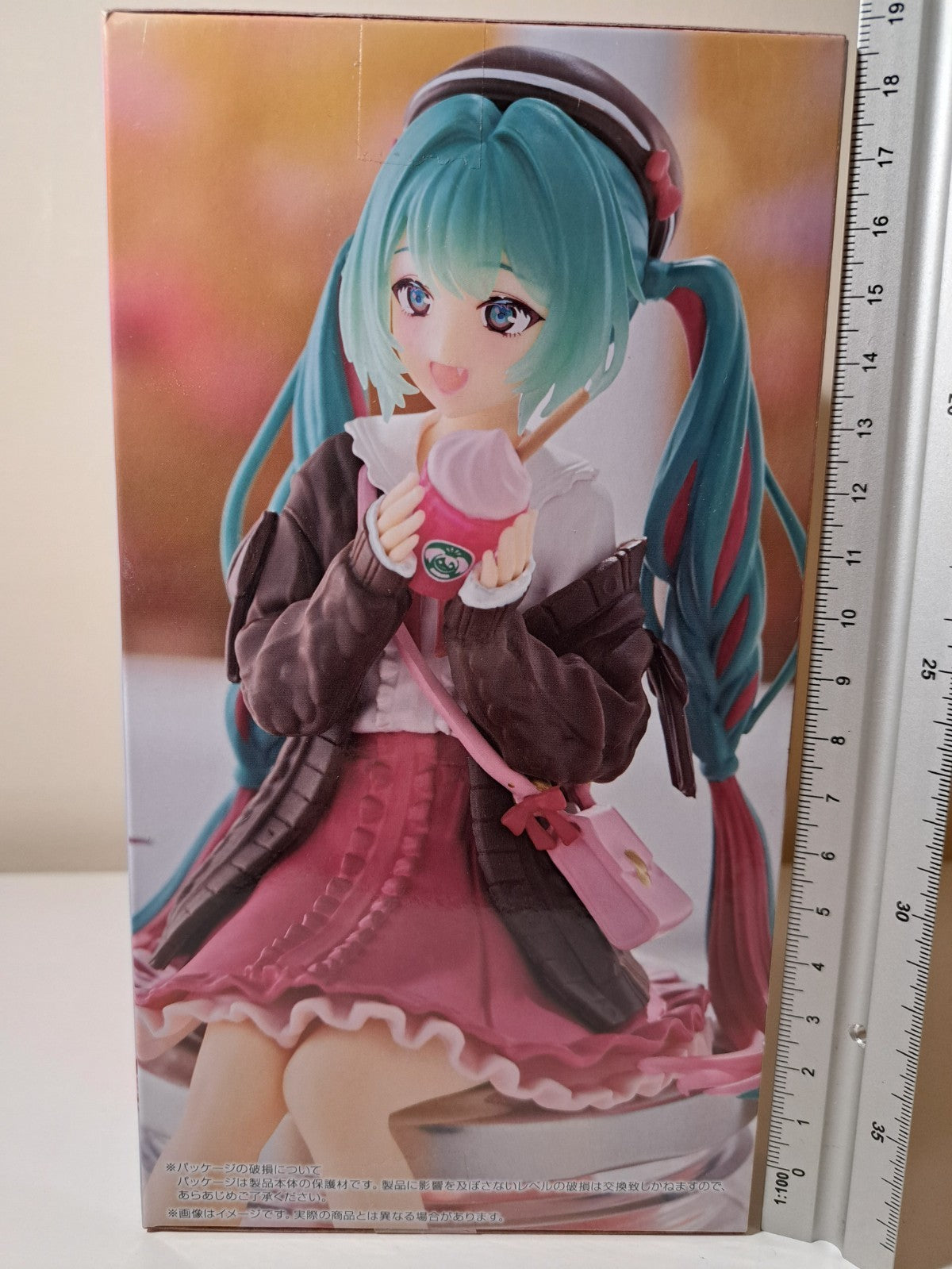 Hatsune Miku Autumn Date Pink Ver FuRyu Vocaloid Figure Sealed