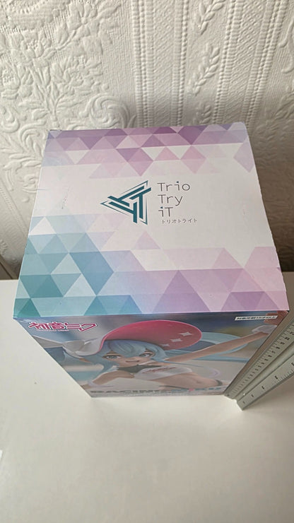Racing Miku Trio Try iT Summer Holdiay Ver 2024 FuRyu Hatsune Miku GT Project