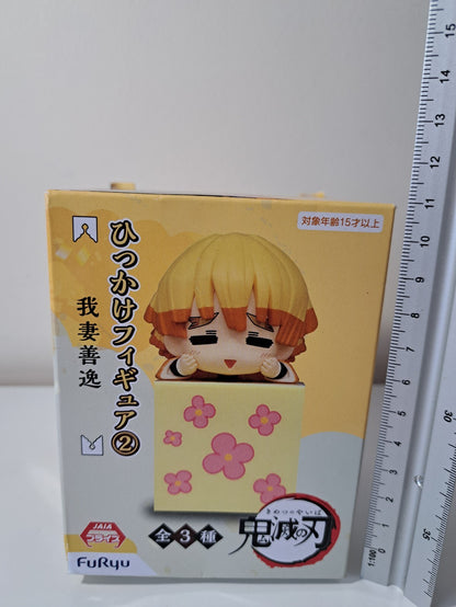Zenitsu Agatsuma Hikkake Ver 2 FuRyu Demon Slayer Hook Anime Figure Sealed