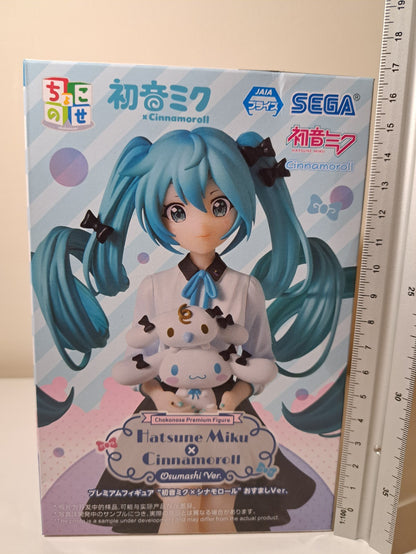 Hatsune Miku x Cinnamoroll Osumashi Ver SEGA Noodle Stopper Vocaloid Figure Seal