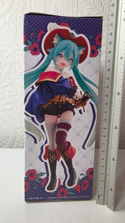 Hatsune Miku Wonderland Puss in Boots Taito Vocaloid Figure
