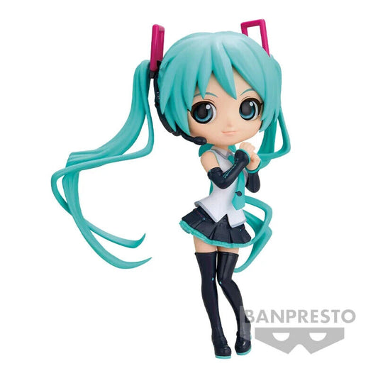 Hatsune Miku Q Posket V4X Style Ver B Banpresto Vocaloid Figure Sealed Prayer